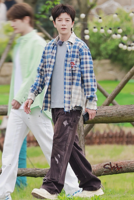 False Perception Rolling Stones Blue Brown Plaid Flannel