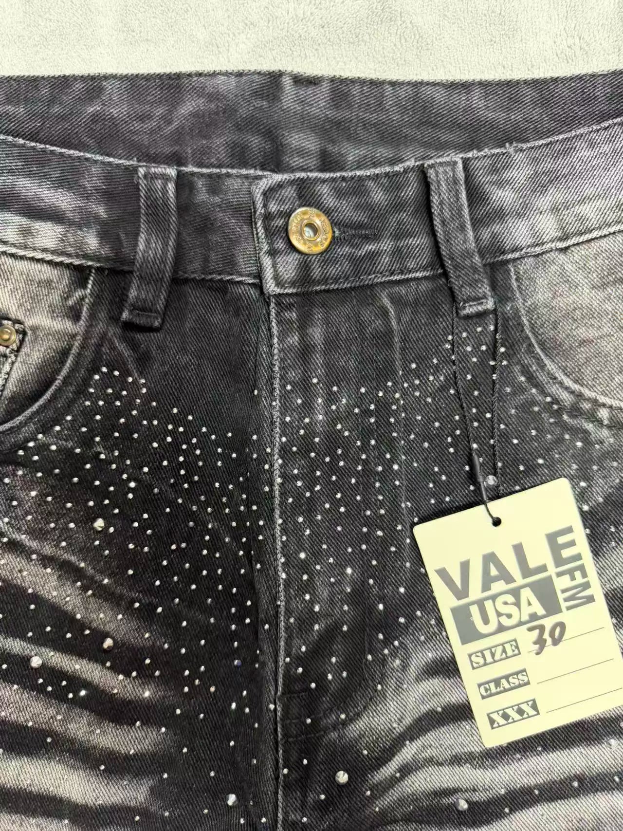 Vale's new trendy plus size jeans for men and women, black street rhinestone straight leg loose pants, suitable for all seasons